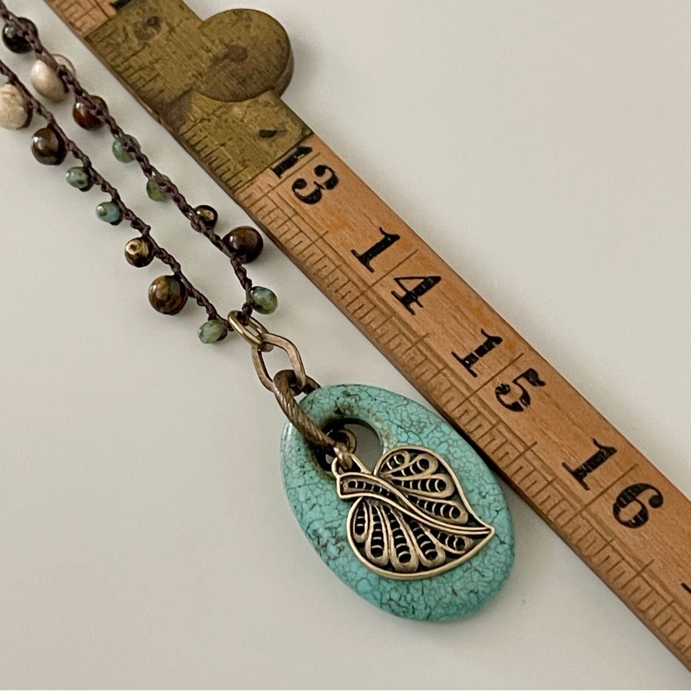 ARTISAN Necklace Stone and Glass Beaded Crocheted Chain with Stone Pendant - Picture 10 of 11